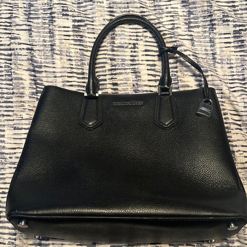 Michael Kors handbag - Picture 2 of 5